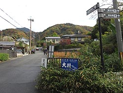 EɓW